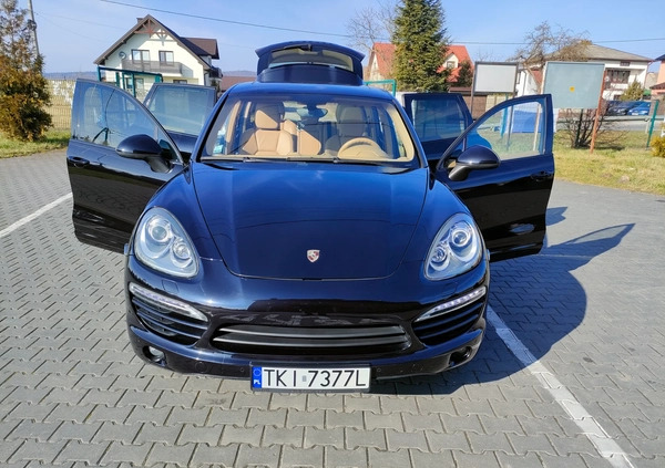 Porsche Cayenne cena 92000 przebieg: 152000, rok produkcji 2011 z Rakoniewice małe 301